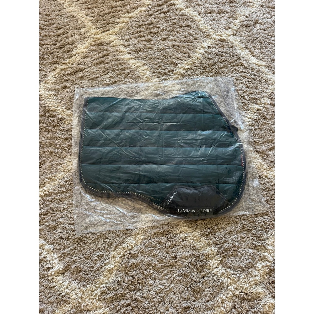 LeMieux Loire Satin GP Square Saddle Pad Spruce Green Large IT03281005 - Picture 6 of 6